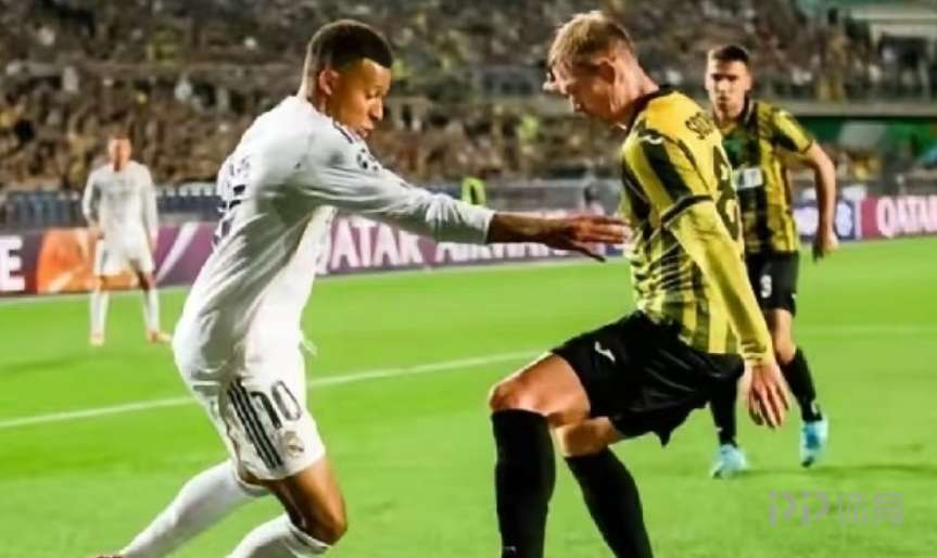 足球报：蓉城迎俄罗斯外援中卫索罗金 成中超争冠最大热门之一